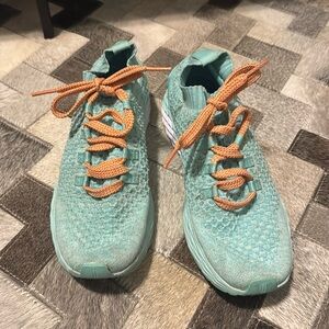 No Bull Knit Runner in real